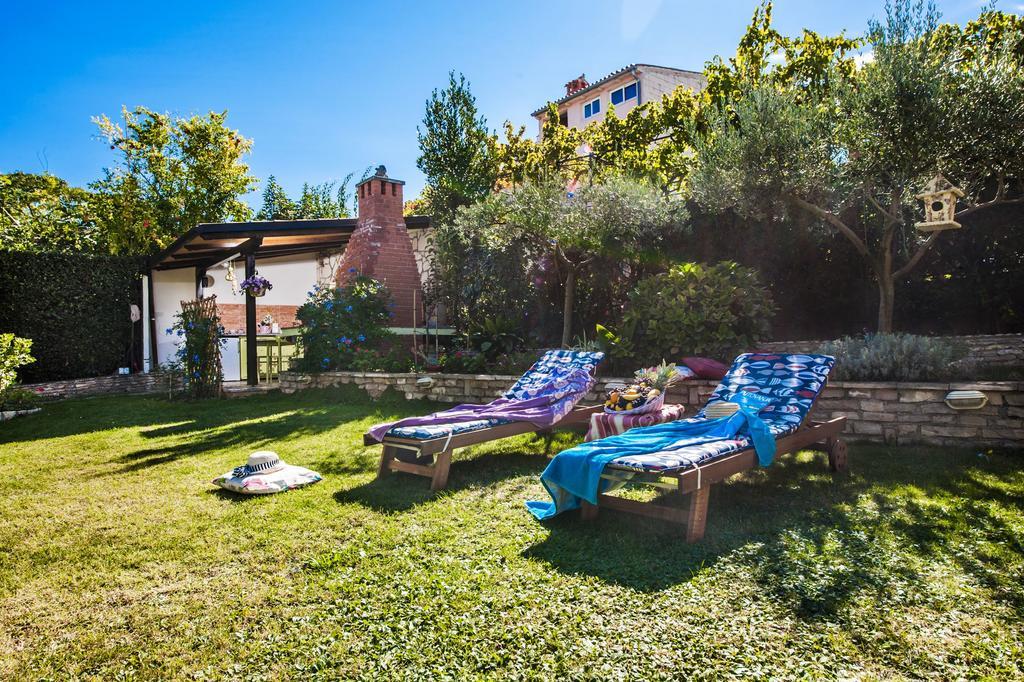 Apartments And Rooms Villa Dea Adults Only 로비니 외부 사진